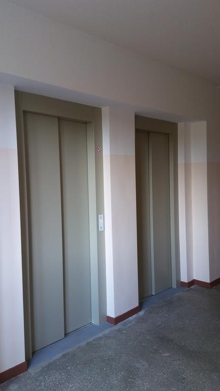 Pomaranczowa Apartment シュチェチン エクステリア 写真
